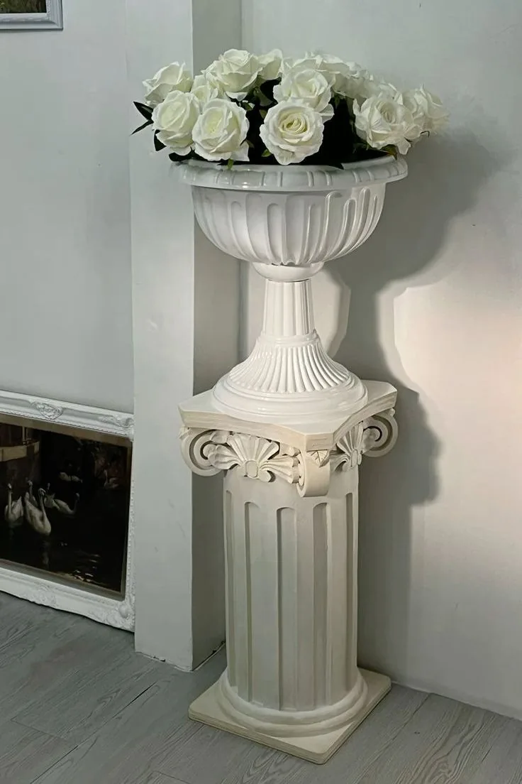 Heritage Fluted Urn Planter